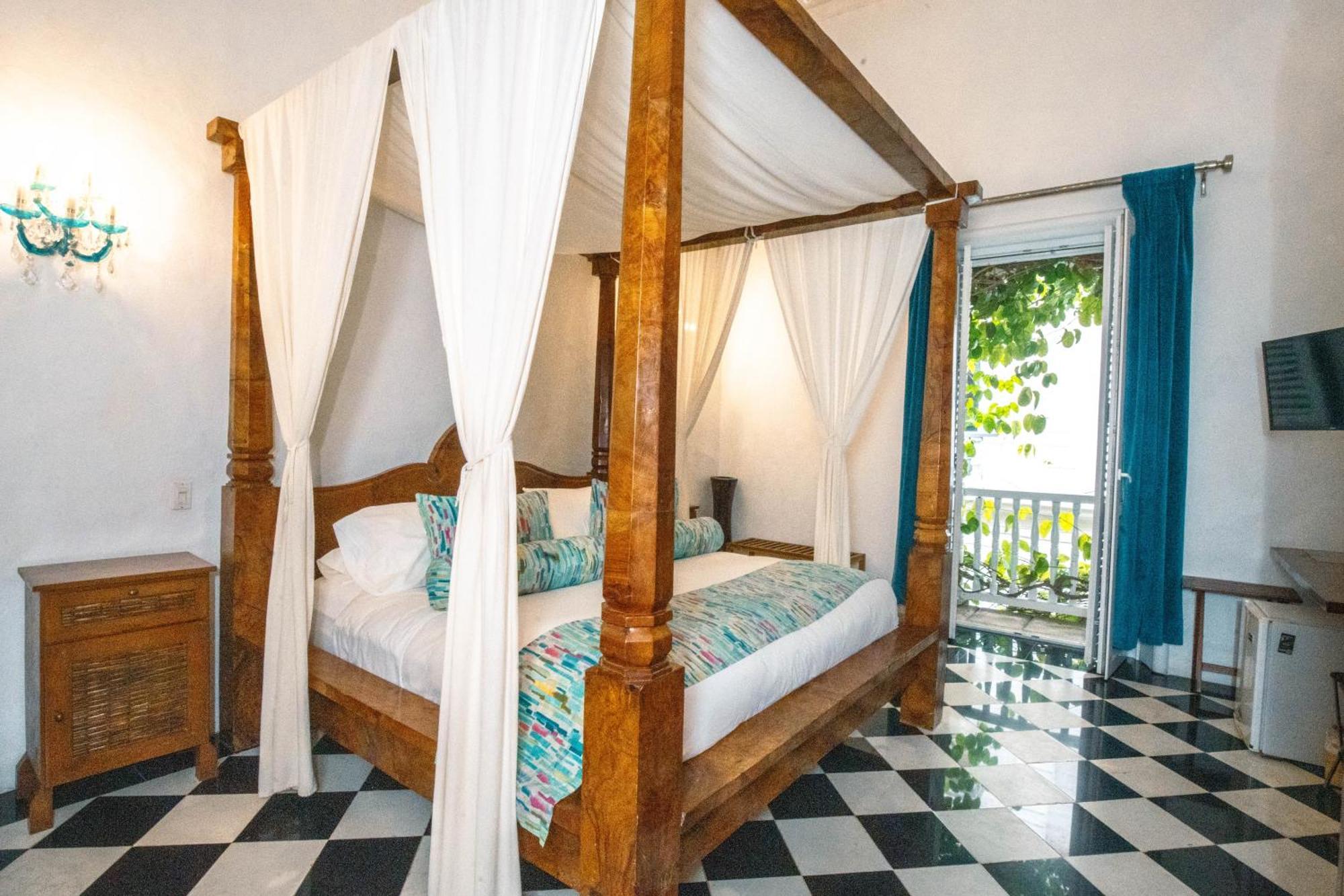 Hotel Aguamarina Boutique (Adults Only) Cartagena ภายนอก รูปภาพ